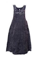 These 100% cotton, stonewashed pinafore dress is a classic design in an everyday styles that work anywhere and is very comfortable and stylish. It features 2 deep pockets and are a regular fit and comfortable to the body. They are very versatile, functional, and comfortable to wear. This lightweight breathable and comfortable pinafore dress with soft fabric can be layered with leggings and long sleeve tops for extra warmth. Available in Green, Orange, Black, Brown