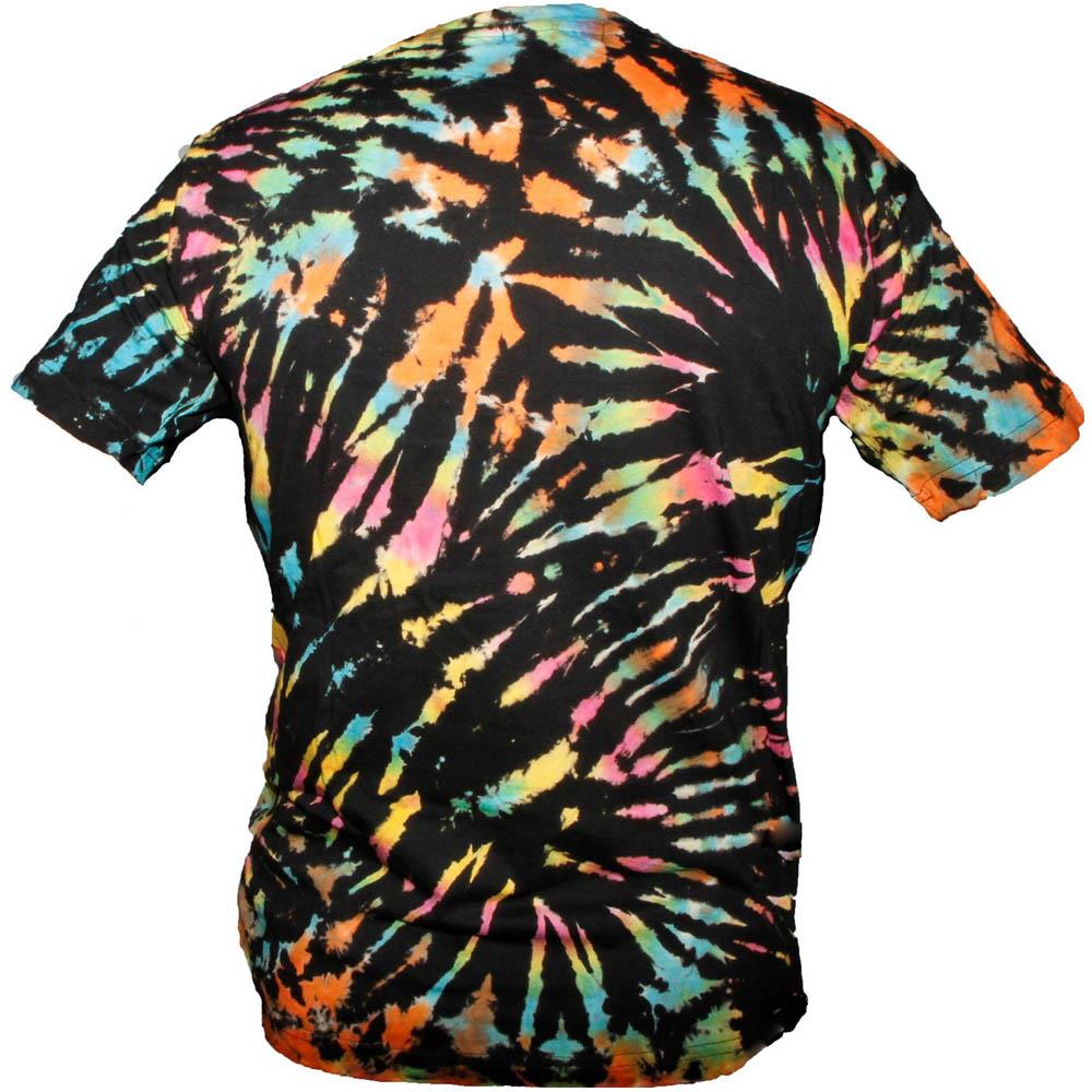Our best selling staple unisex tie dye t-shirt. Nail the DIY tie-dye trend the easy way. Features a crew neck, drop shoulders, dad cut style in a soft, cotton. There are so many colours available in this bright and eye catching style that it'll be hard to decide what design to pick! 
