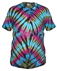Our best selling staple unisex tie dye t-shirt. Nail the DIY tie-dye trend the easy way. Features a crew neck, drop shoulders, dad cut style in a soft, cotton. There are so many colours available in this bright and eye catching style that it'll be hard to decide what design to pick! 
